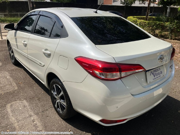 Toyota YARIS SEDAN XS CONNECT 1.5 2019/2020